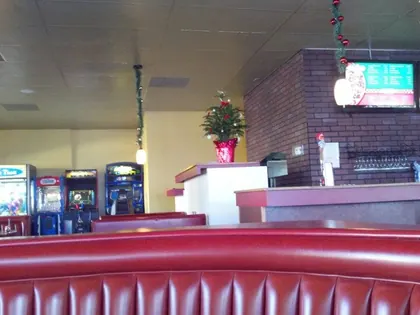 Cenario's Pizza of Cordelia, business photo 3