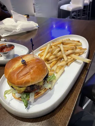 Dave & Buster's Fairfield, business photo 4