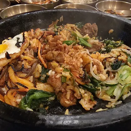 Maru | Korean Bistro, business photo 3