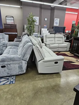 Michelle’s Furniture & Mattress, business photo 2