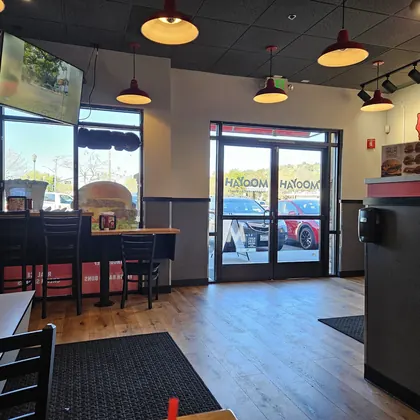 MOOYAH Burgers, Fries & Shakes, business photo 2