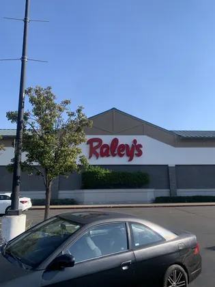 Raley's, business photo 2