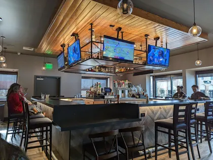 Two60 Kitchen + Bar, business photo 4