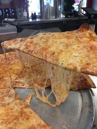 Vicini's New York City Pizzeria, business photo 4