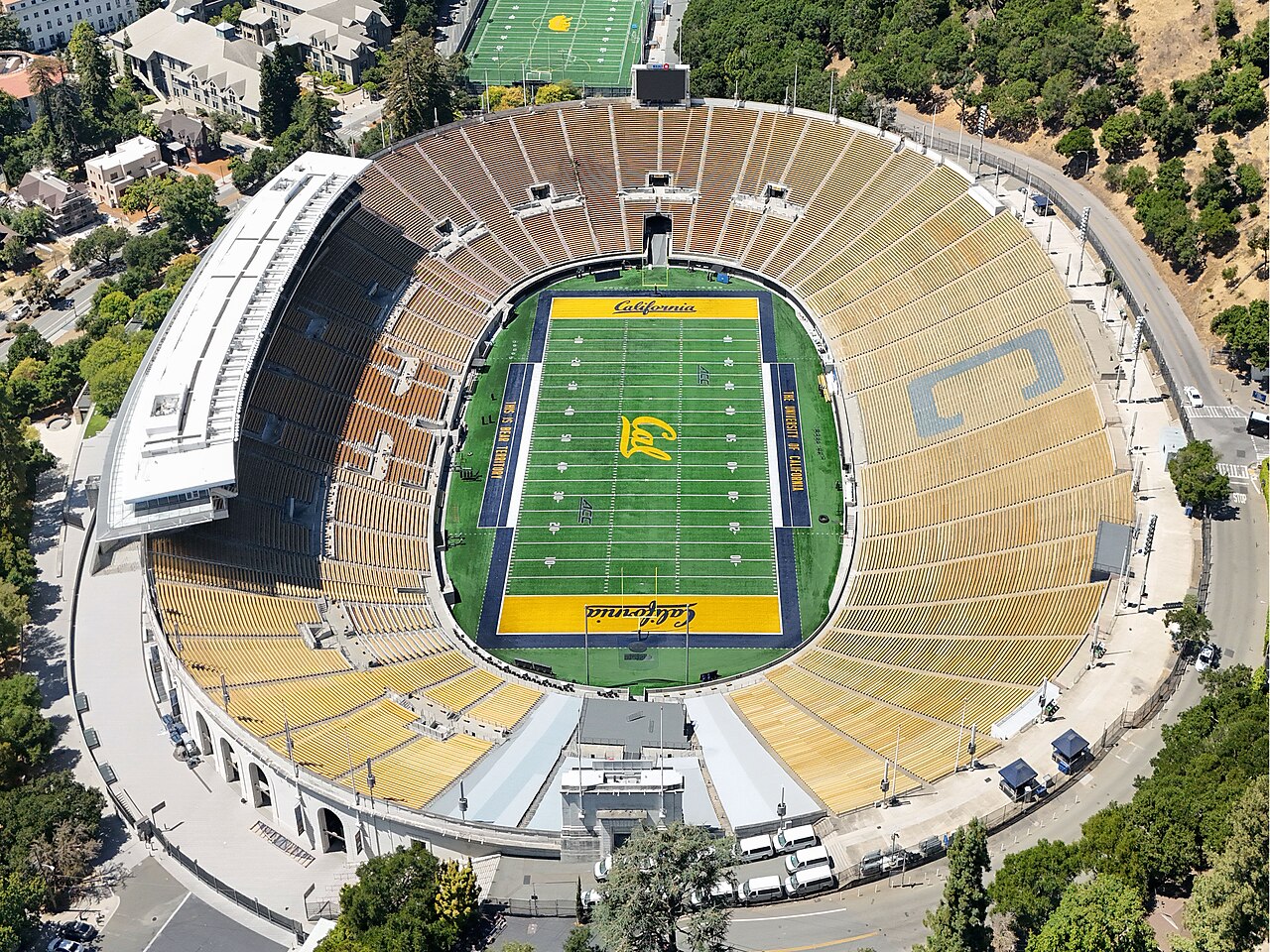 California Memorial Stadium